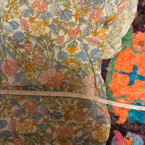 Chic Floral Women's Blouse - Picture 2 of 3